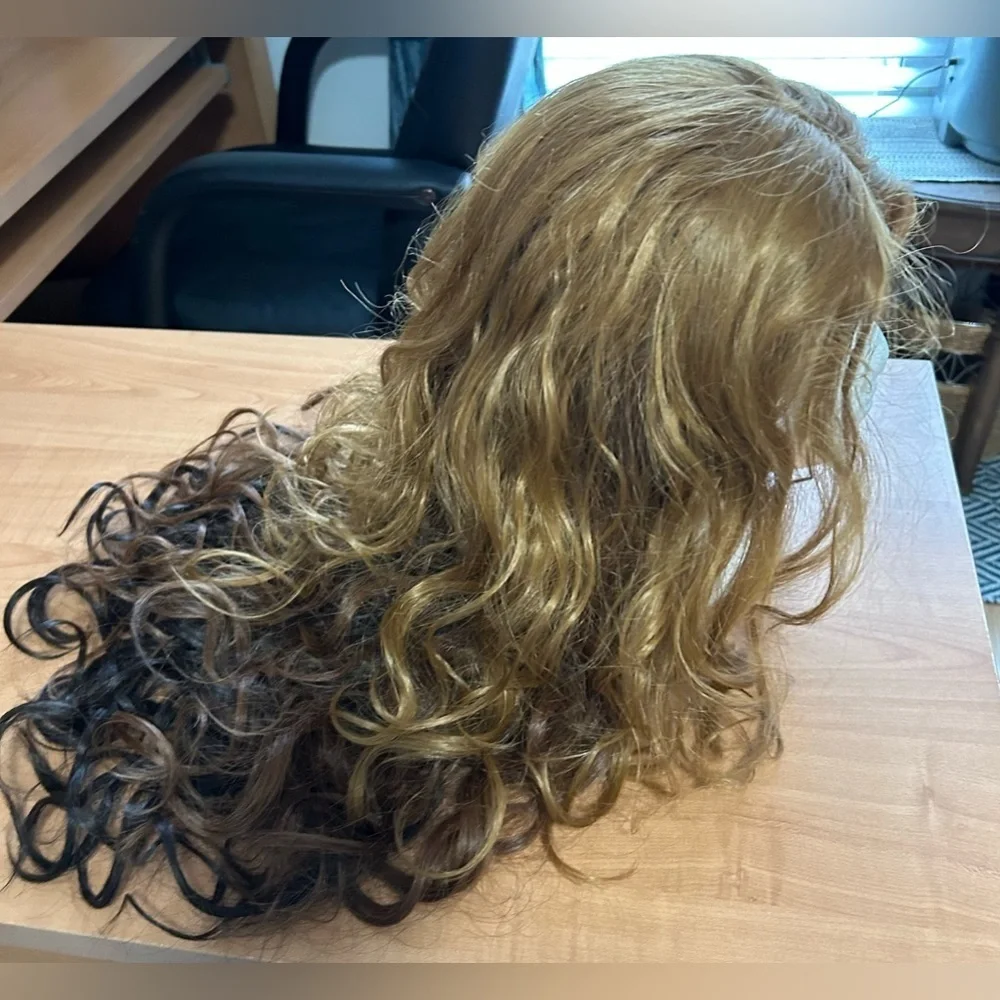 New Motown tress wig long curly 2 colors